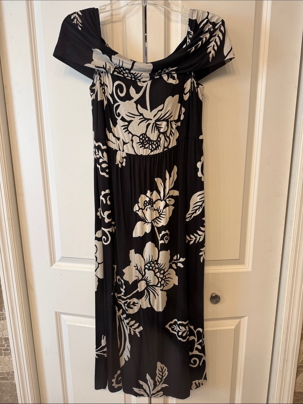 Soma Black and White Floral Off-Shoulder Maxi Dress. NWOT